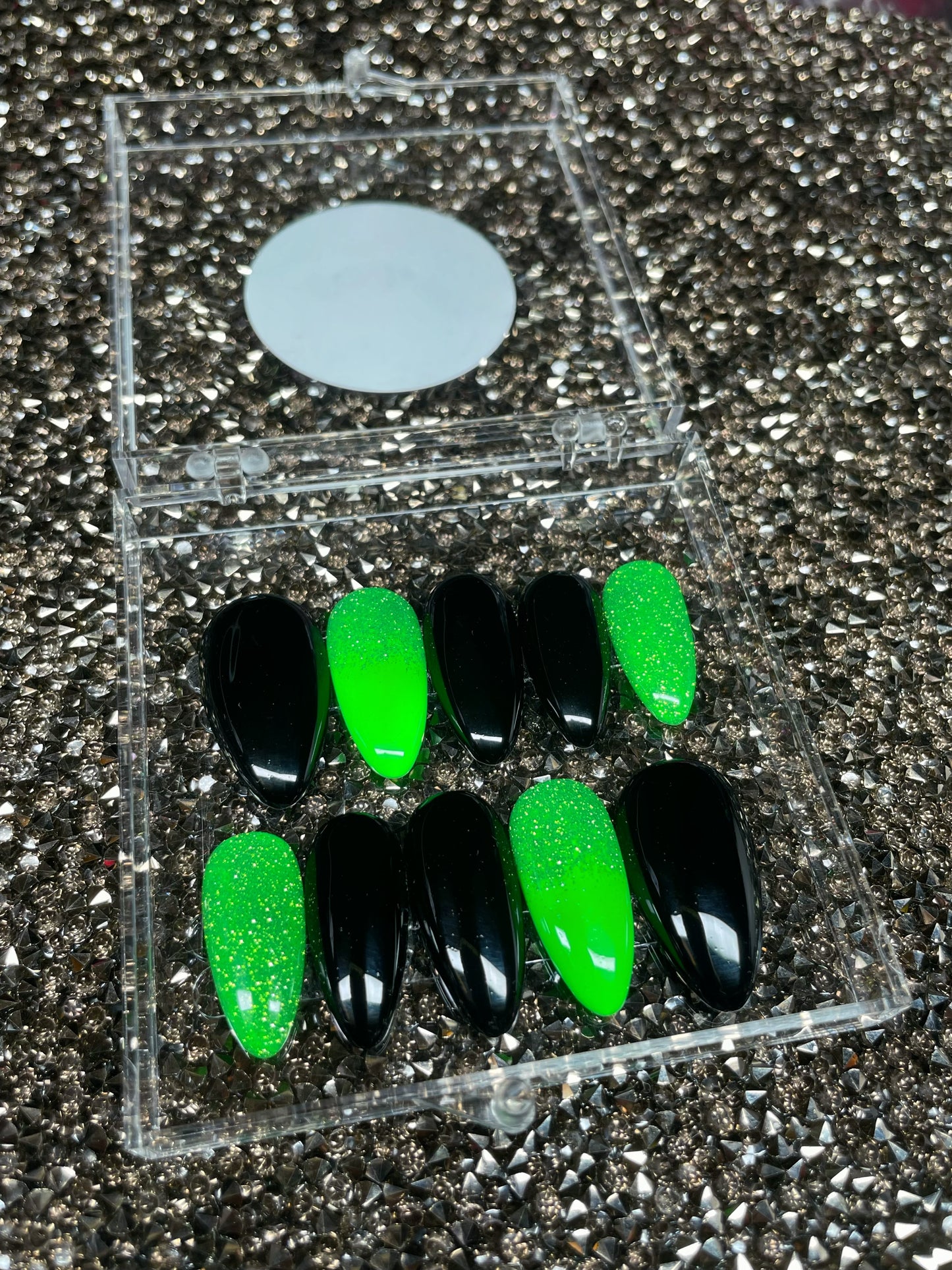 Size Large Premade Green and Black Set