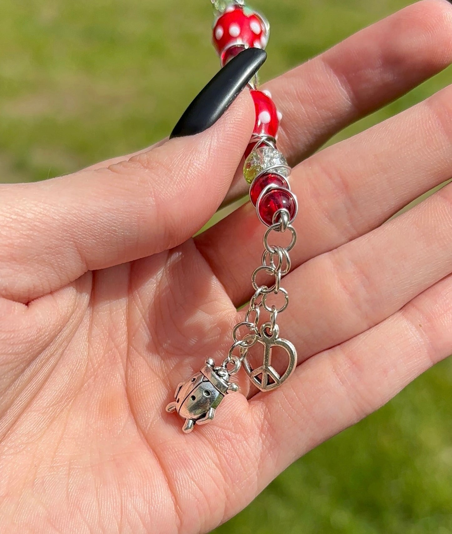 Strawberry Fields Wire Wrapped Gripper Large